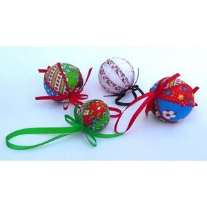 Vintage Lot Of 4 Handmade Patchwork Quilt Christmas Ornaments